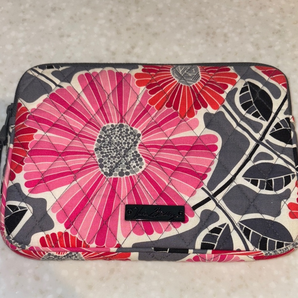 Vera Bradley Pink and Gray Floral laptop bag - Picture 1 of 6